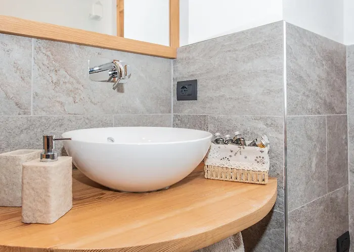 Maison Meynet Mountain Charm Apartment *